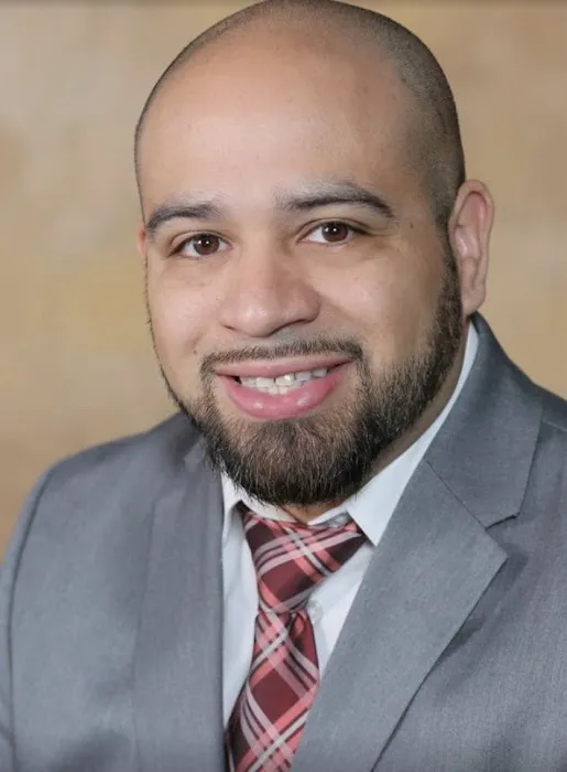 Dr. Jorge De La Torre Picture 9