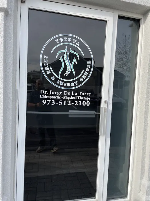 Dr. Jorge De La Torre Picture 6