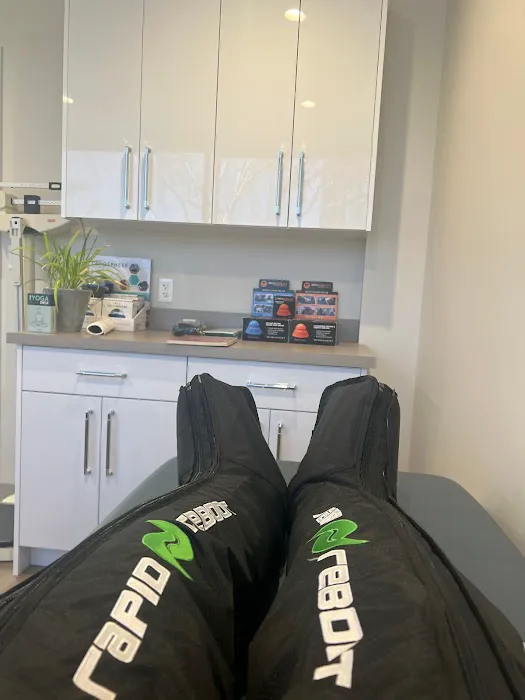 Advanced Chiropractic & Wellness LLC Picture 7