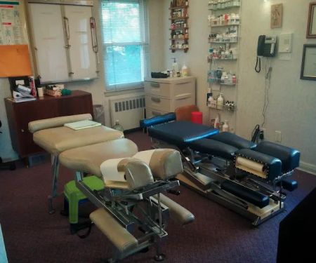 Dr Joan L Jacobs - Family Chiropractor/Clinical Nutritionist