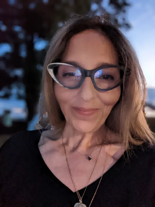 Rosen-Fox Elicia DC Picture 1