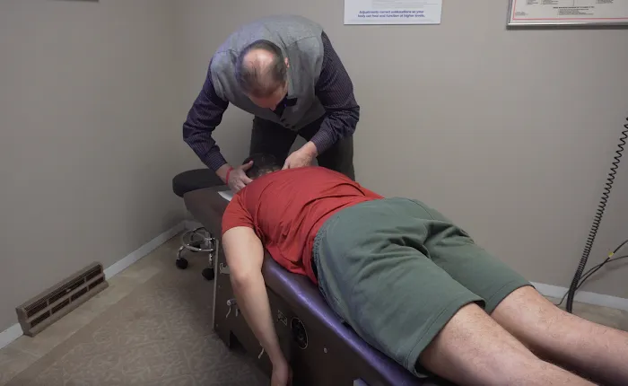 Suburban Chiropractic Picture 3
