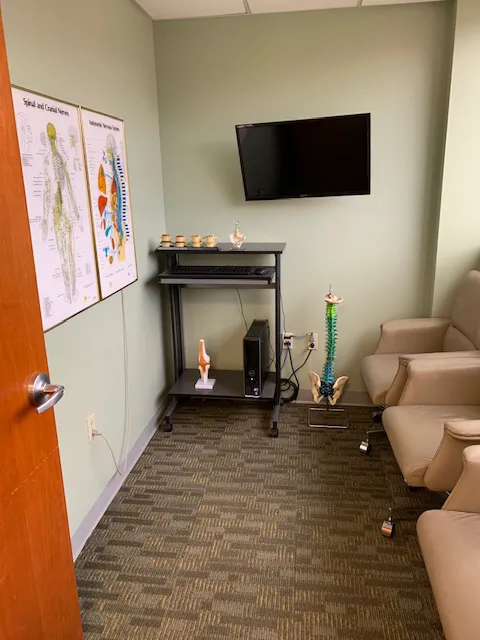 Inglis Chiropractic & Wellness Center Picture 5