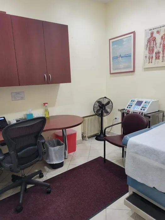 Diaspo Chiropractic & Physical Therapy Picture 10