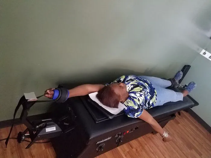 New York Chiropractic & Scoliosis Center Picture 7