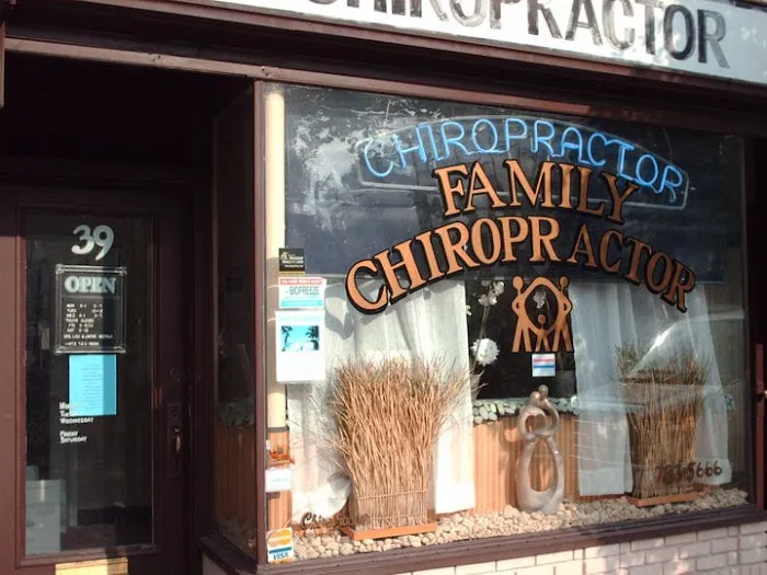 Family Chiropractors of Montclair Picture 1