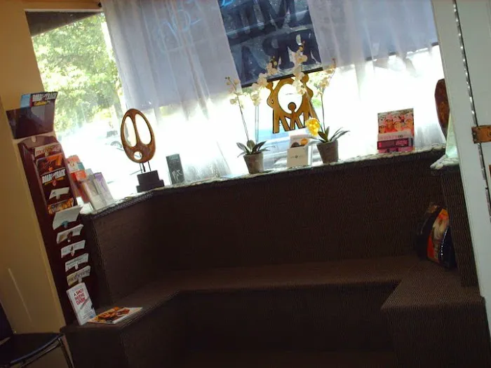 Family Chiropractors of Montclair Picture 5