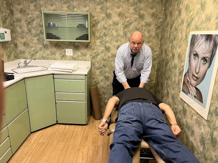 Spine and Disc Center of Brooklyn Picture 4