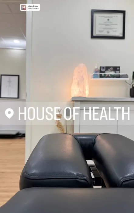 House of Health - Chiropractic, Acupuncture & Massage Therapy - Dr. Caitlin Brown Picture 3