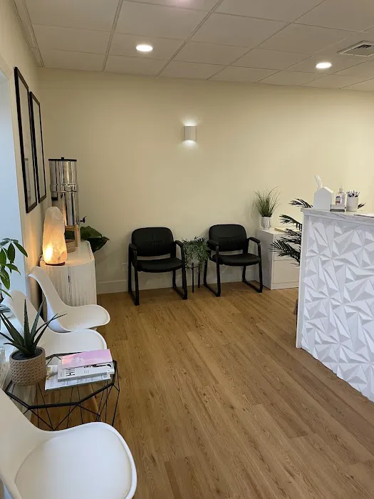 House of Health - Chiropractic, Acupuncture & Massage Therapy - Dr. Caitlin Brown Picture 6