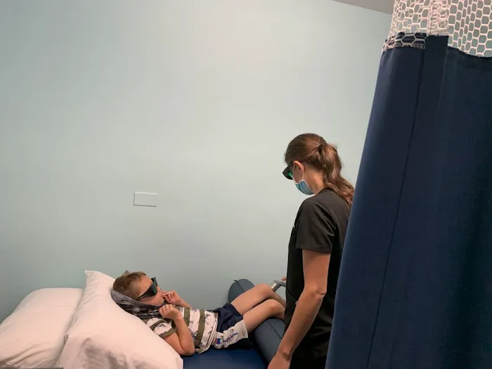 Advanced Chiropractic Rehab Center Picture 6