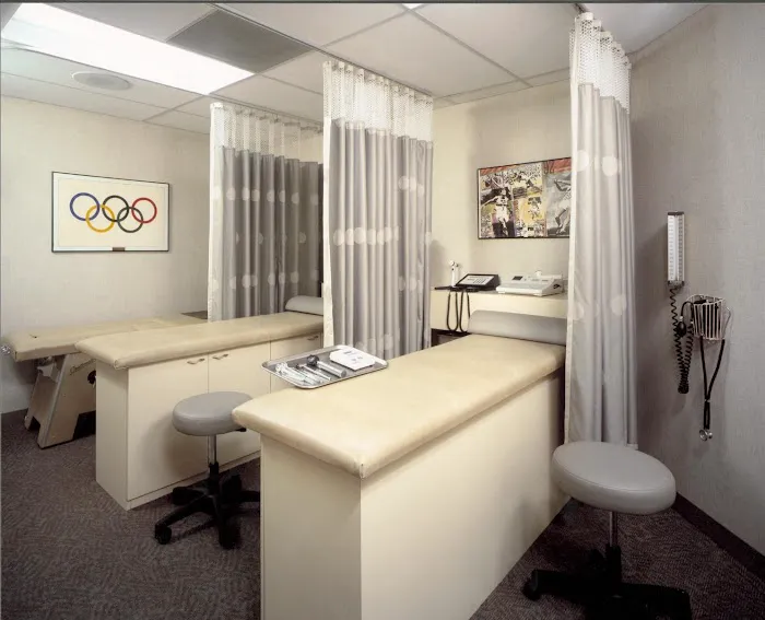 Santiago Chiropractic Associates Picture 3