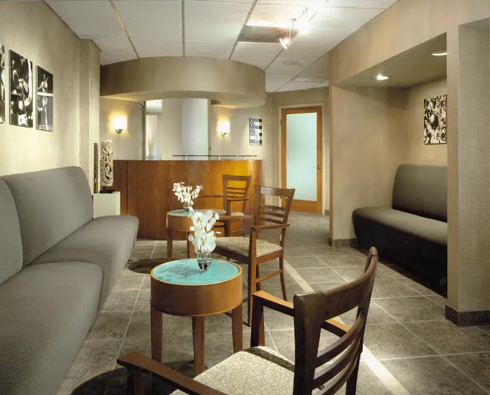 Santiago Chiropractic Associates Picture 1