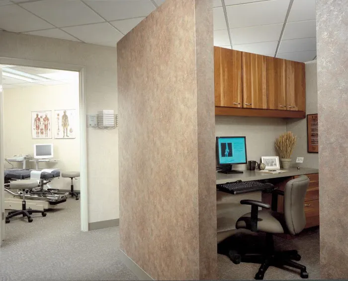 Santiago Chiropractic Associates Picture 7