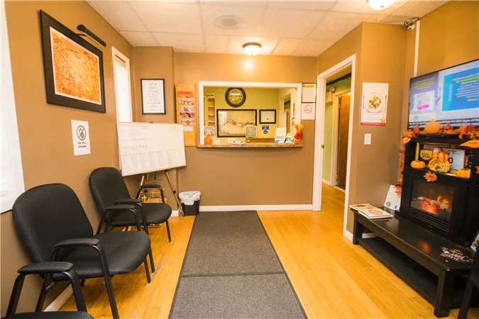 Hands of Gold Chiropractic Picture 1