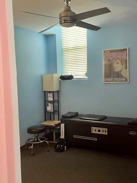 Dr. Adam Nachmias - Nachmias Chiropractic Picture 1