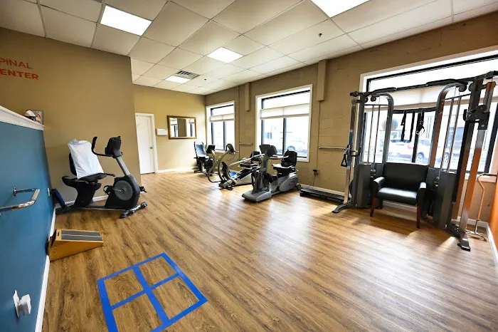 Roseland Spinal Rehabilitation Center Picture 6