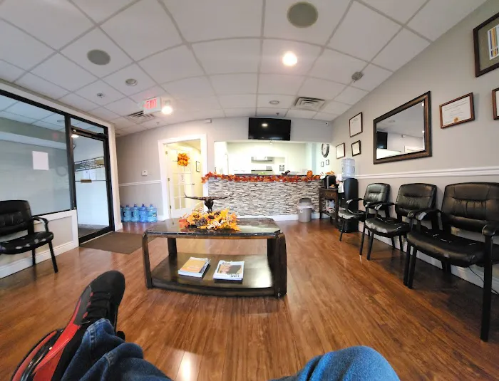 Newark Pain and Rehab Center Picture 7