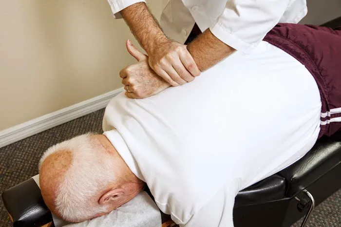 Goldfarb Chiropractic and Acupuncture Center Picture 2