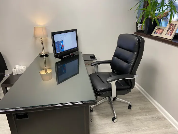 Becker Spine and Sports Institute Picture 2