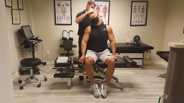 Disc, Sport and Spine Center of Morris Picture 2