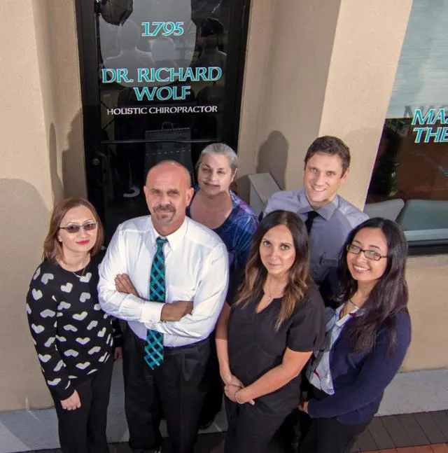 Holistic Pain Relief and Weight Loss Center Picture 2