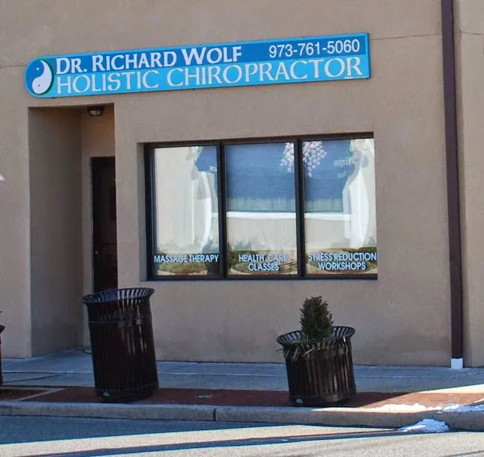 Holistic Pain Relief and Weight Loss Center Picture 3