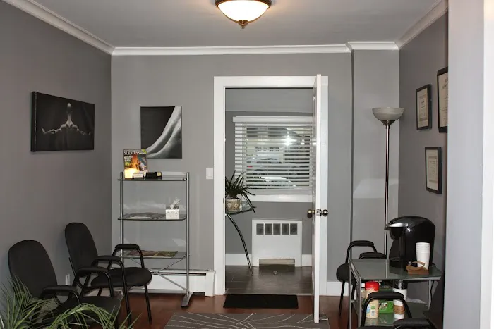 East Hills Chiropractic, PLLC Picture 3