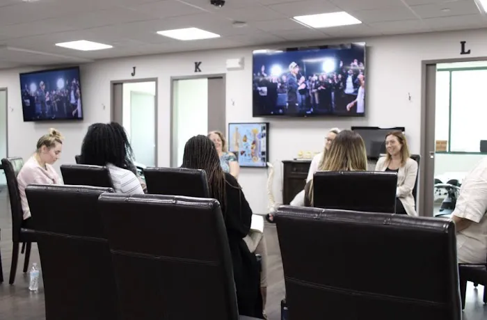 Advanced Holistic Healthcare Picture 10