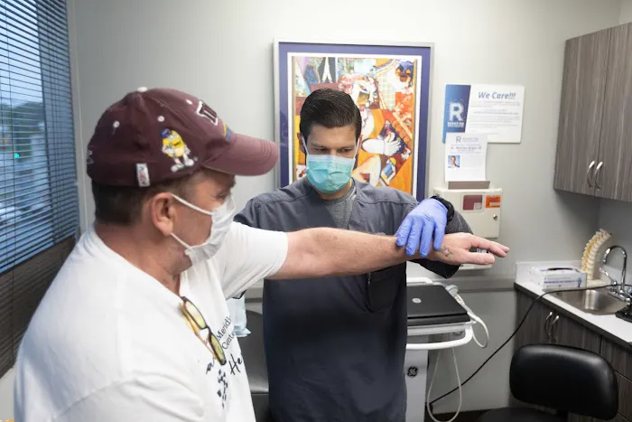 Chiropractor Union Picture 5
