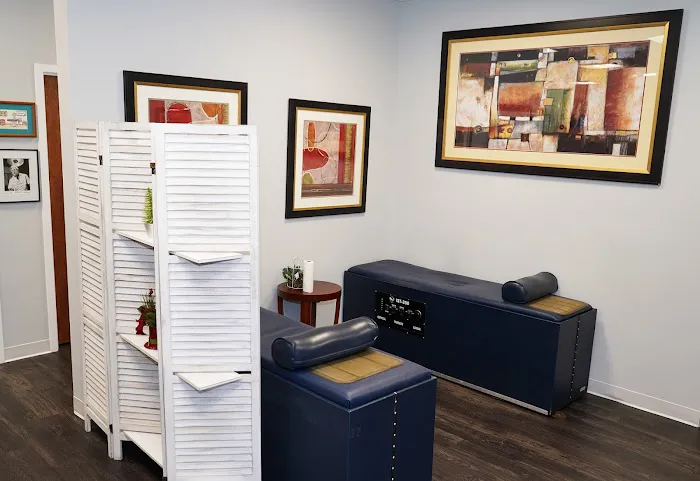 Salem Chiropractic Center Picture 2