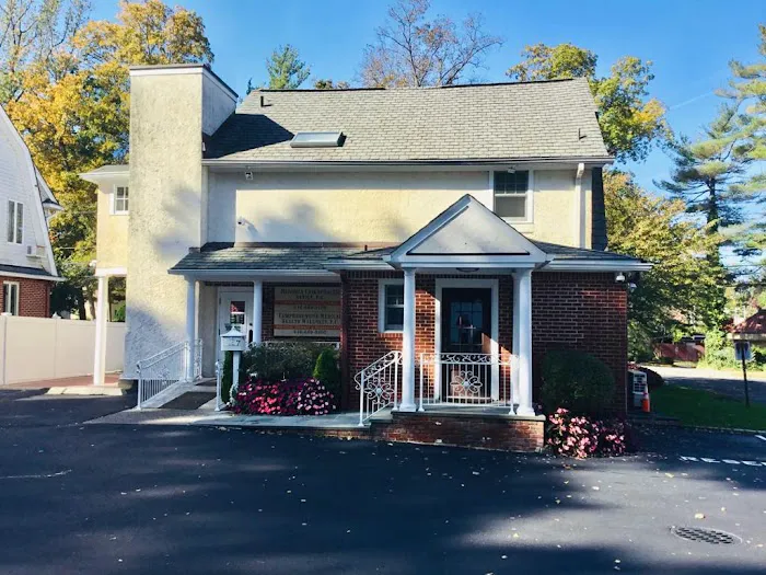 Mendoza Chiropractic Office Pc Picture 3