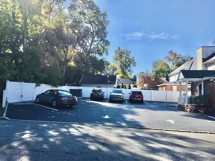 Mendoza Chiropractic Office Pc Picture 5