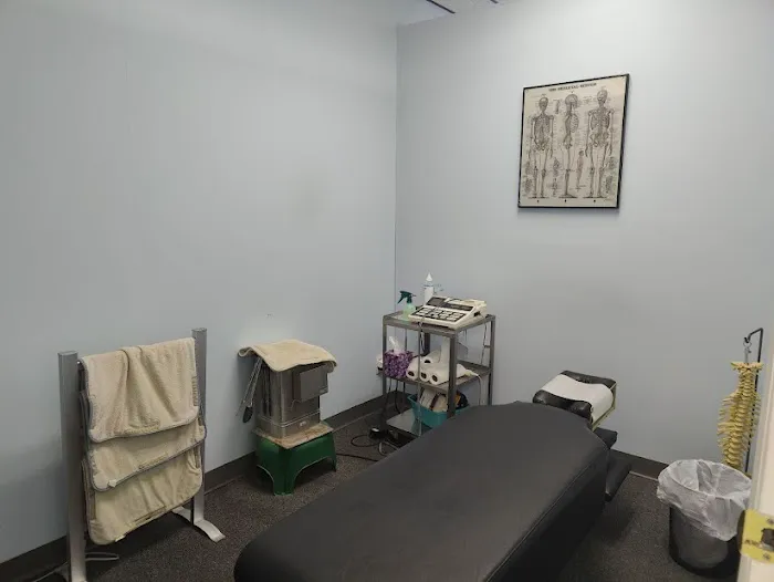 Darcy Chiropractic: Best Chiropractor Uniondale, Chronic Pain Management and Neck Pain Specialist Merrick Picture 3