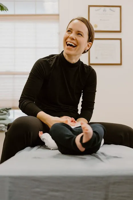 Salutogenesis Chiropractic Picture 8