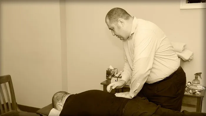 A & W Chiropractic Center Picture 3