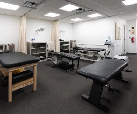 NorthEast Spine & Sports Medicine: Chiropractor & Physical Therapy