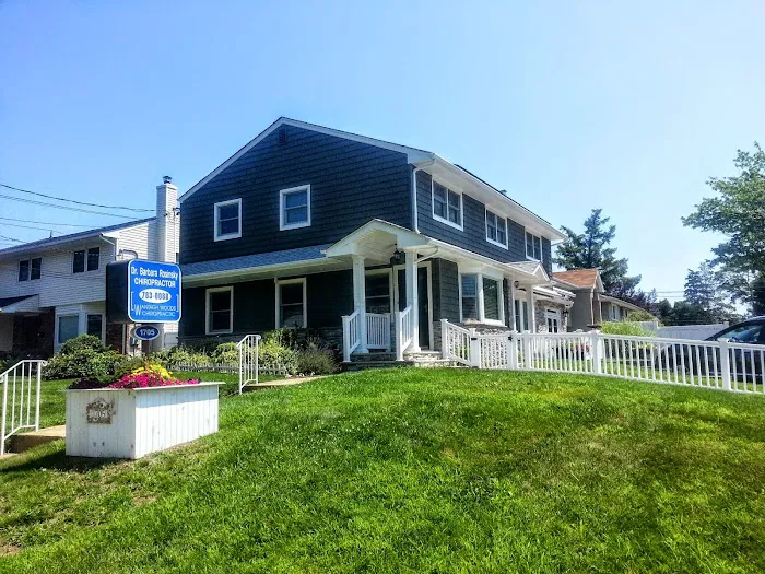 Wantagh Woods Chiropractic & Wellness - Barbara Rosinsky DC Picture 1