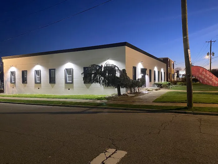 Block Sports Chiropractic & Physical Therapy Picture 1