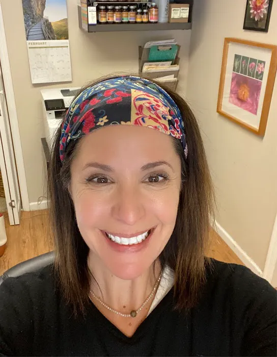 Dr. Debra Maibach - Chiropractor Picture 2