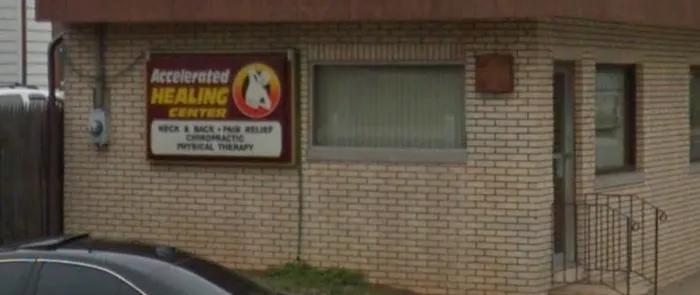 Accelerated Healing Center Picture 2