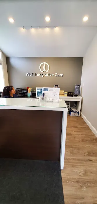 Robert Lee Integrative Chiropractic & Acupuncture Picture 4