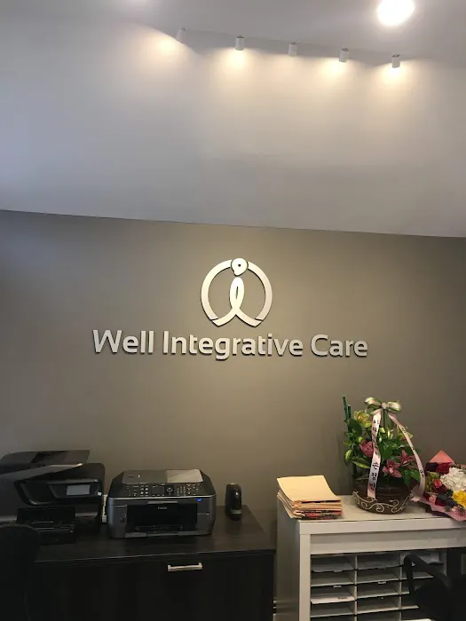 Robert Lee Integrative Chiropractic & Acupuncture Picture 6