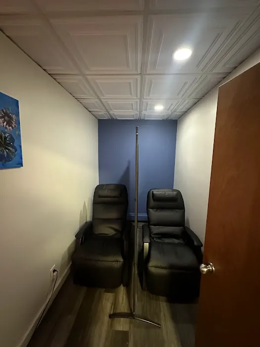 Chiropractic Works Picture 10