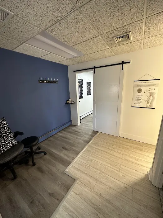 Chiropractic Works Picture 8