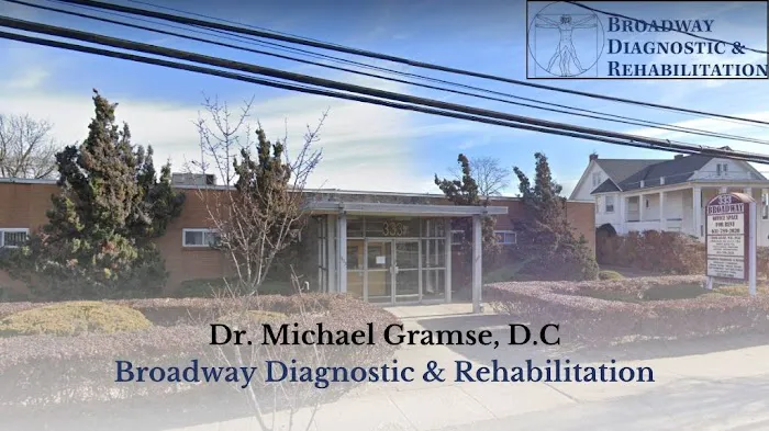Broadway Chiropractic | Dr. Michael Gramse | Physical Therapy & Chiropractic Picture 3