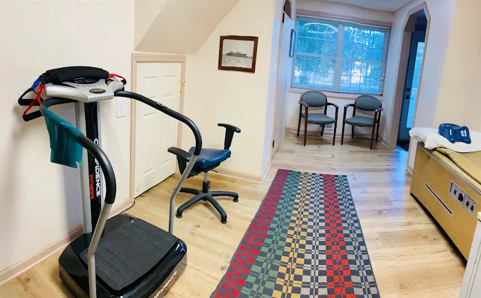 Campana Chiropractic & DOT Exam Center Picture 3