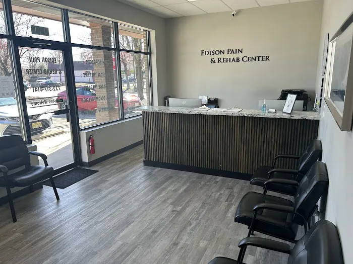 Edison Pain And Rehab Center Picture 1