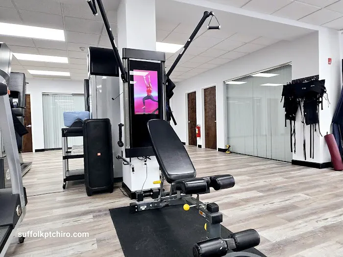 Suffolk Physical Therapy & Chiropractic Picture 4