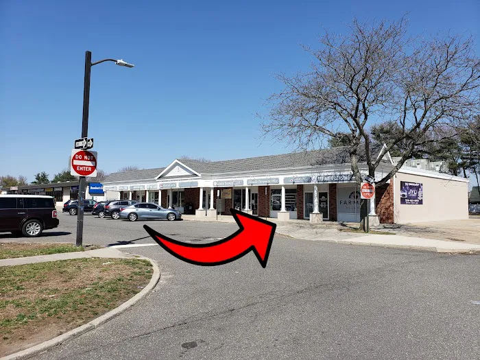 Hicksville Chiropractic Office Picture 3